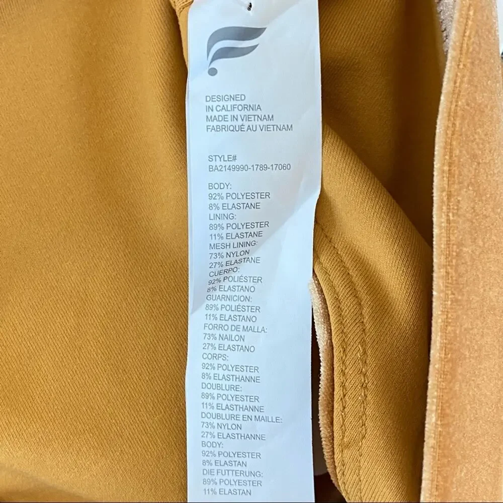 Fabletics Oasis Twist Velour Sports Bra In Light Honey Size XL New With Tags